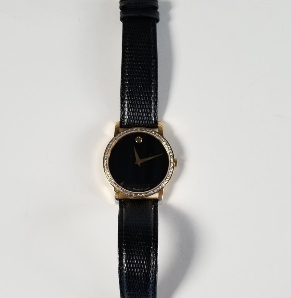 💯MOVADO MUSEUM DIAMOND BEZEL WATCH💯 - Picture 3 of 4